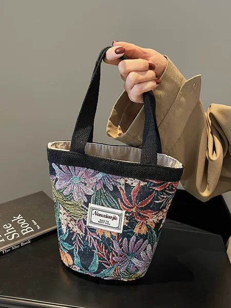 Trendy Instagram Niche Canvas Bag for Women 2026 Spring New Fashion Shoulder Bag for Women Commuter Handbag Bucket Bag for Women