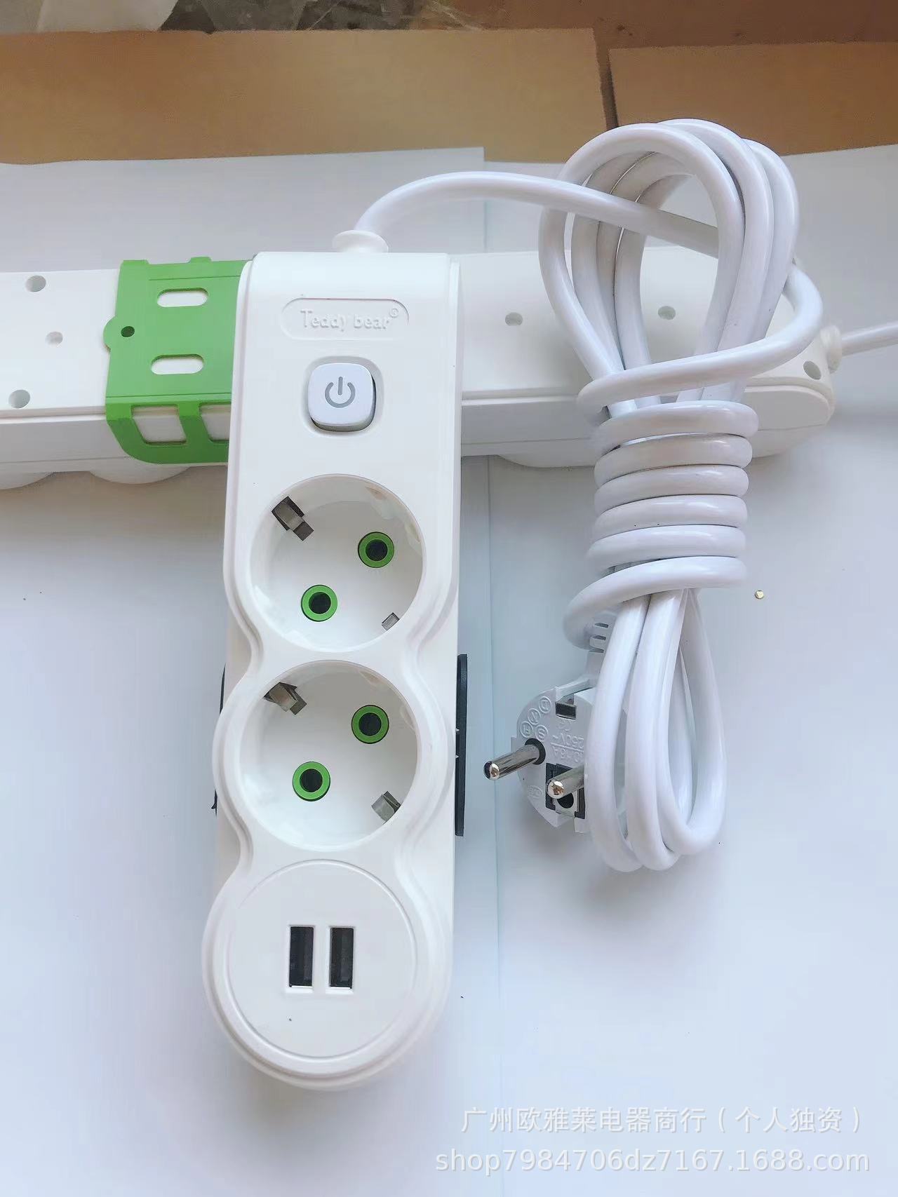 Ventas directas de comercio exterior transfronterizo USB enchufe de carga Euro Oriente Medio Asia Central Indonesia Ucrania Rusia placa de enchufe