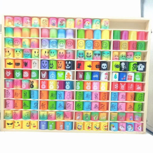 3.2*3.5cm Easter Christmas Halloween Round Rainbow Circle