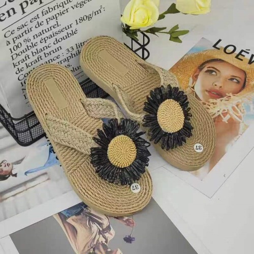 Ethnic style imitation straw travel espadrille women's sandals, trendy outer wear flip-flops, fashionable beach flower flip-flops for women