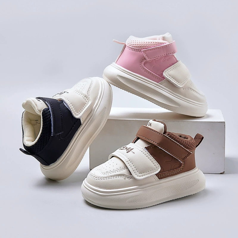 Детская спортивная обувь Кожаная банда 2024 Осень новые мужские и женские детские кроссовки для мальчиков на мягкой подошве Повседневные кроссовки