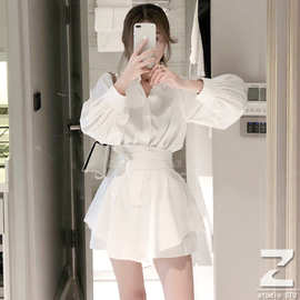 白色灯笼袖衬衣短裤两件套女2026新款中长款束腰衬衫女设计感小众