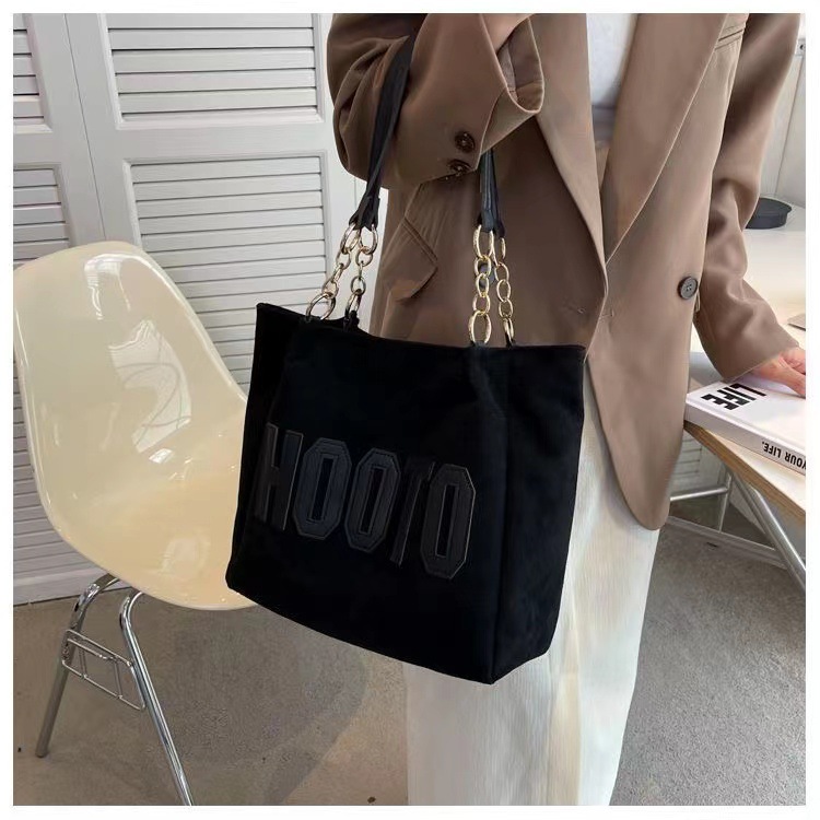Best-selling women's bags, large-capacity bags, 2023 new Korean style popular letter college student class shoulder bags, tote bags Item Picture