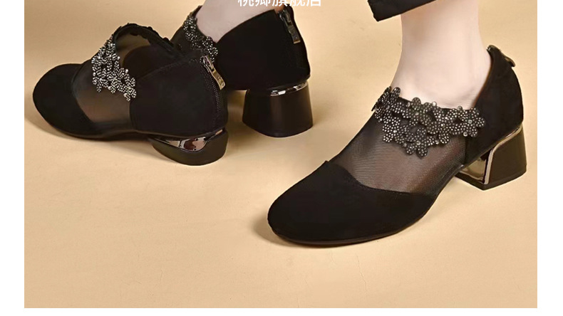 Giày sandal nữ da thật mũi tròn gót vuông 5 cm khoét lỗ hở mũi — Chiều cao gót 5 cm chi tiết 2
