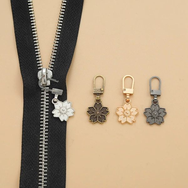 Sakura-shaped 4 colors, 1 piece each, assorted [pack of 4]
