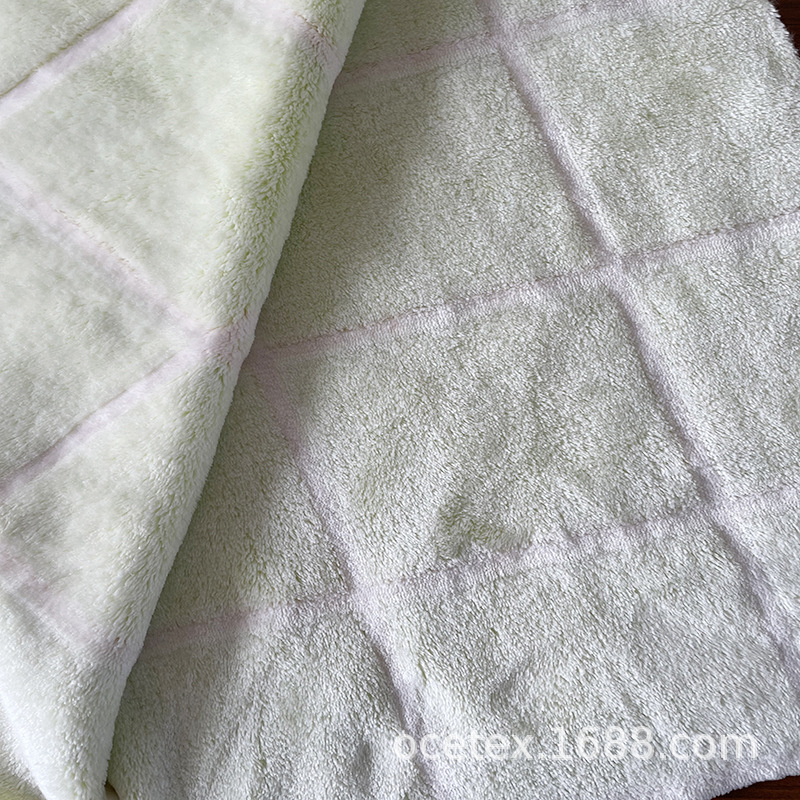 厂家批发胶印经编舒棉绒面料毛毯面料家用床上用品家居服面料供应