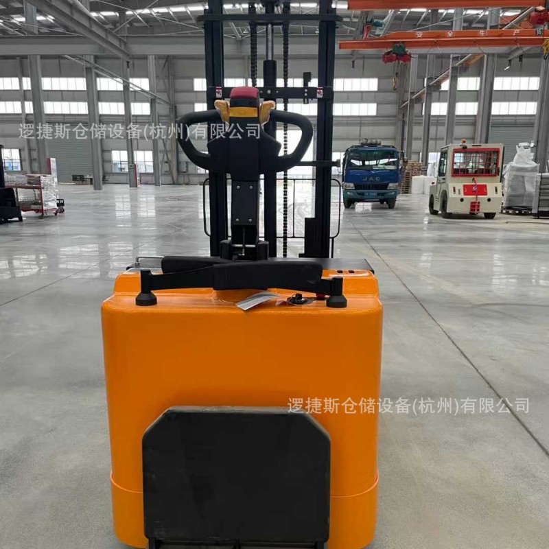 前移式无腿堆高车 1吨1.5吨2吨站驾式堆高叉车装卸搬运车