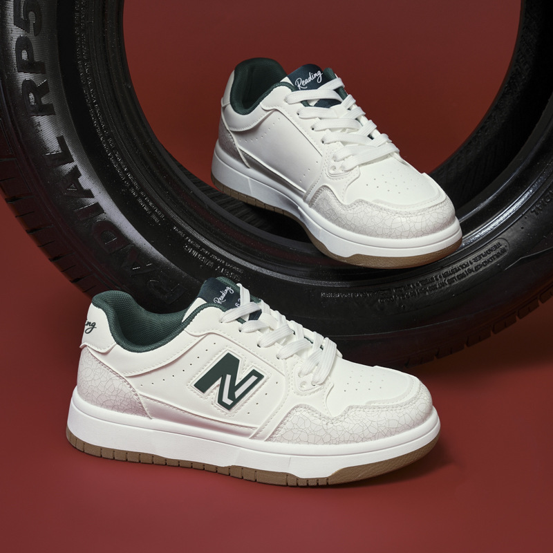 Carefully Selected New Balance Men's and Women's Sports Casual Shoes, Thick-Soled Couple's Dad Shoes, 2025 Spring and Summer New Sneakers