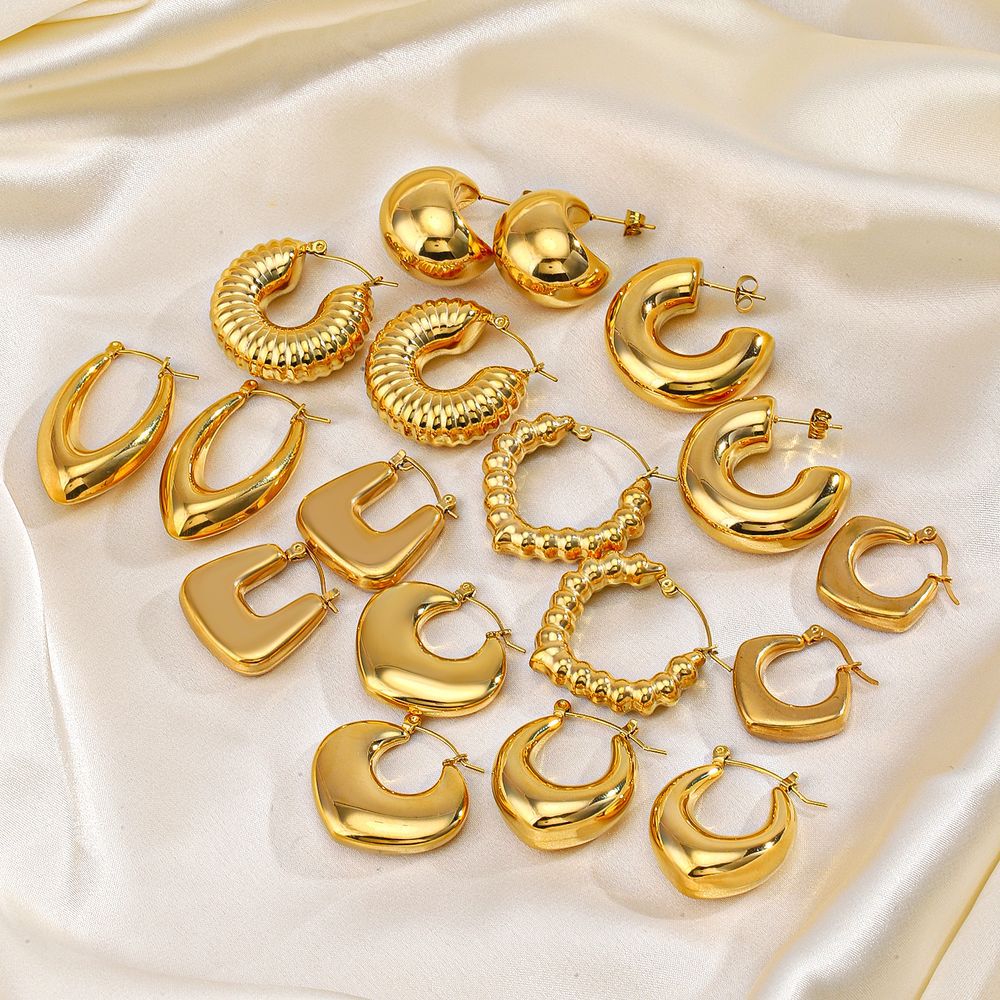 1 Pair Retro Geometric Plating 304 Stainless Steel 18K Gold Plated Earrings display picture 4