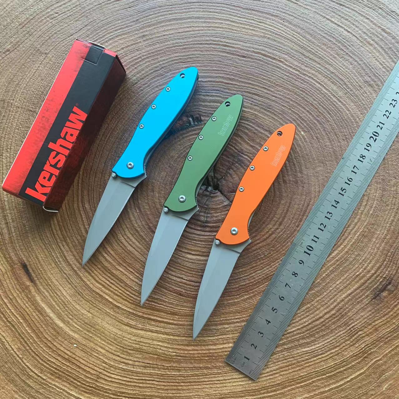 野外小刀军刀荒野求生高硬度随身刀具户外防身折叠刀水果刀工具刀