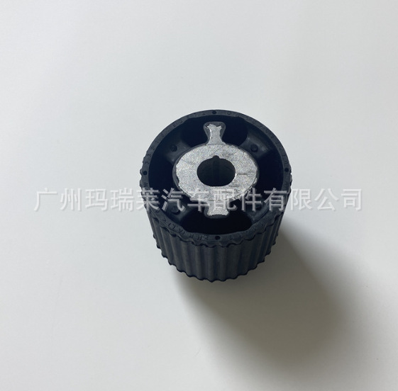 Suitable for BMW rear axle rubber sleeve 33316792872 33316792873 bushing 33316797238