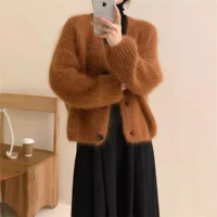 Короткий вязаный кардиган с V-образным вырезом, отделка искуственным мехом, расслабленный японский стиль, один размер