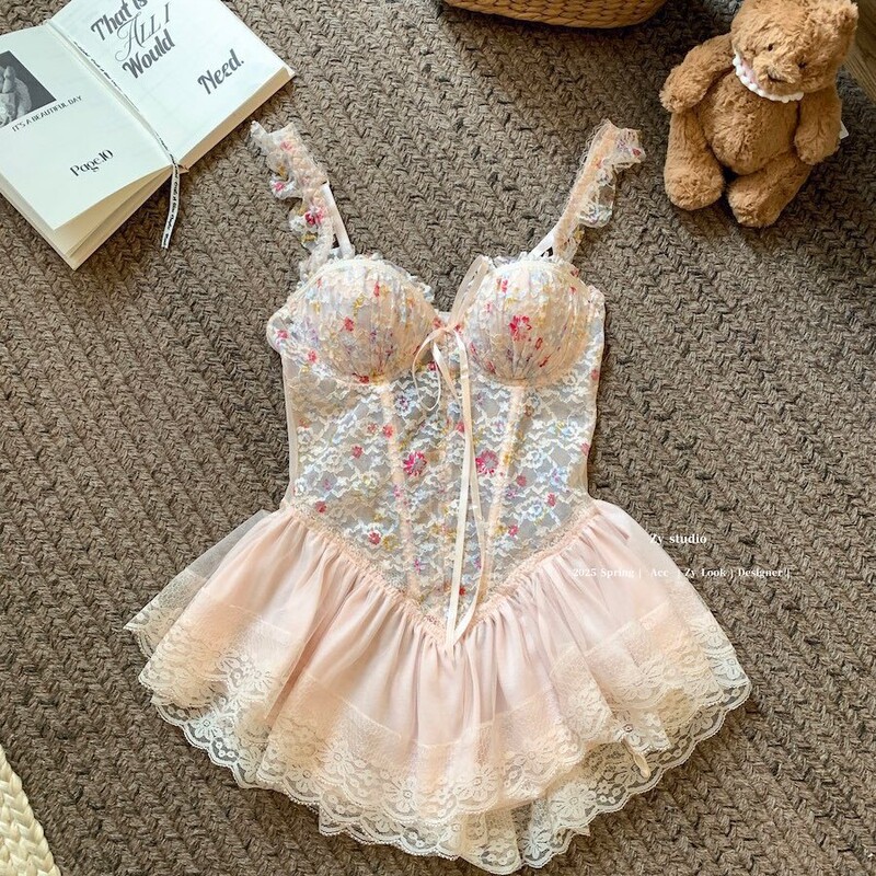 Sweet Barbie Floral Print Sweet Fishbone Bra with Breast Pads Slimming Look Push-Up Sexy Pure Lust Style Pajamas A102