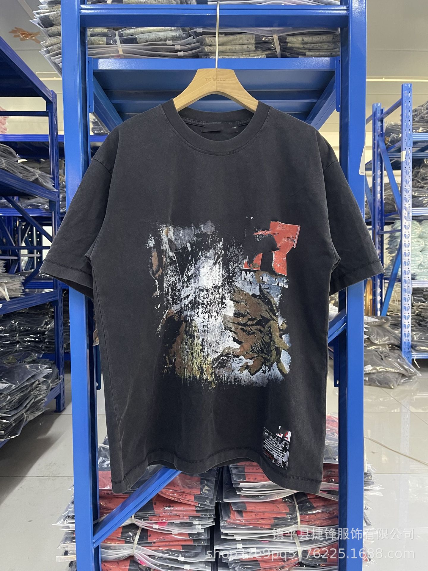 クロスボーダーの新型欧米のファッションブランドのレトロな水洗いは古い落書きをします。