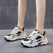 ���ϵ�Ь���Q�ļ��¿��n����ŮЬ�W��͎��\���L͸�����eŮЬ