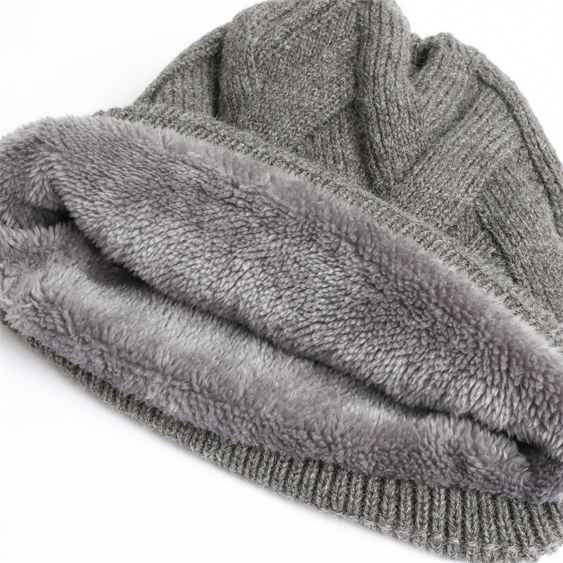 Unisex Cute Sweet Solid Color Eaveless Wool Cap display picture 4