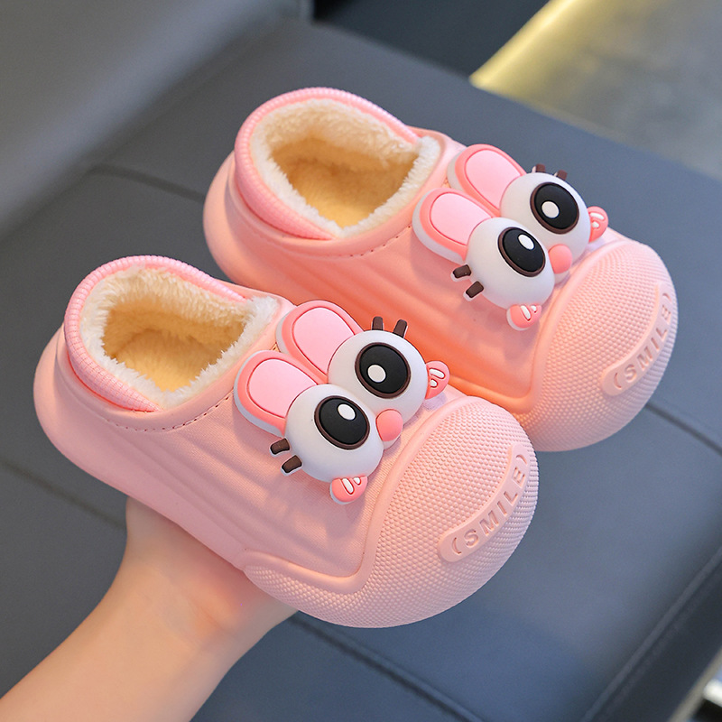 Otoño y invierno zapatillas de algodón para niños, niños y niñas, calentamiento de terciopelo impermeable, lindos zapatos de algodón para niños pequeños y medianos, bolsas caseras para bebés