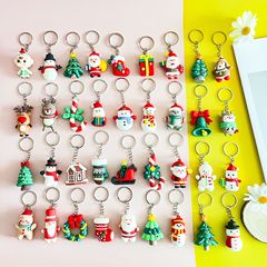 クロスボーダーはクリスマスのキーホルダーにサンタクロースのヘラジカのクリスマスツリーのペンダントを提供します。
