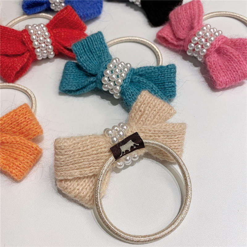 Autumn And Winter New Bow Wool Simple Headband Female Online Influencer Ins Rubber Band Female Hair Tie Pearl Tie Waist Hair Ring display picture 5