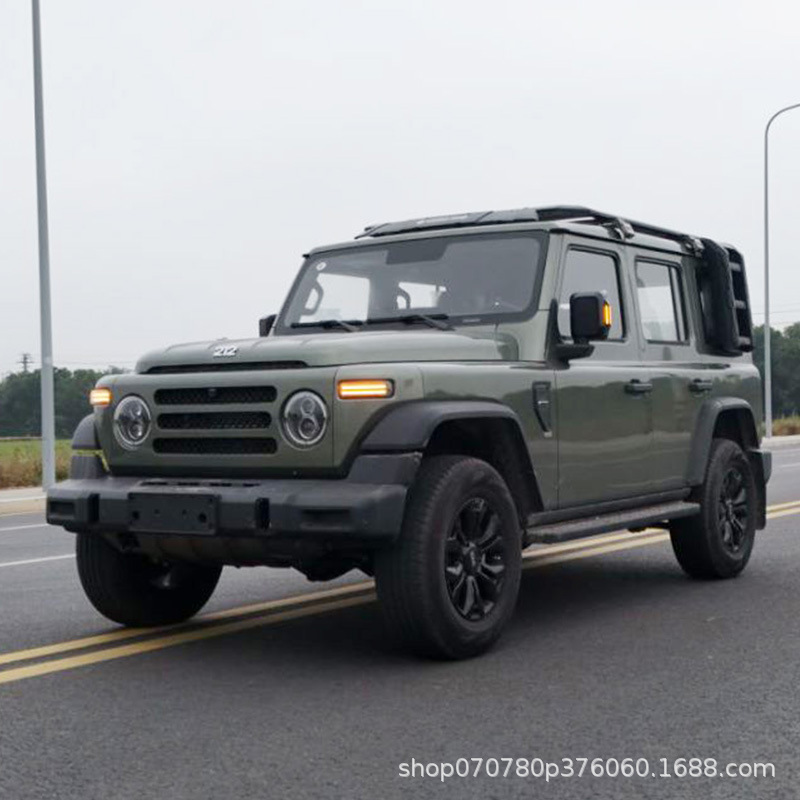Beijing 212 roof rack ladder side account off-road modification roof expansion platform storage rack travel rack