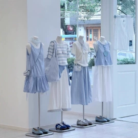 连衣裙;羽绒服;其他短外套