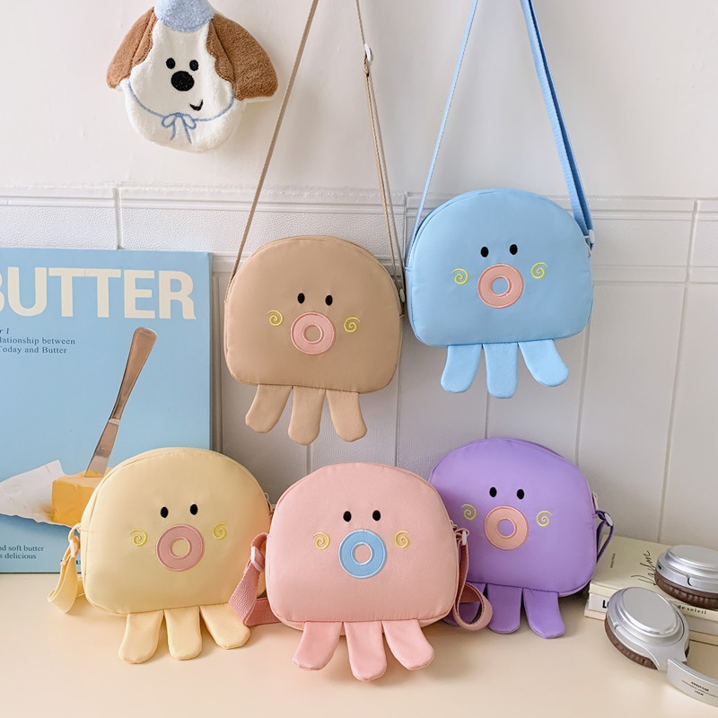 Bolsa infantil transfronteriza pequeña y ligera para viajes de bebés bolsas de bocadillos de dibujos animados lindos pulpos pequeños bolsas de hombro para niños y niñas