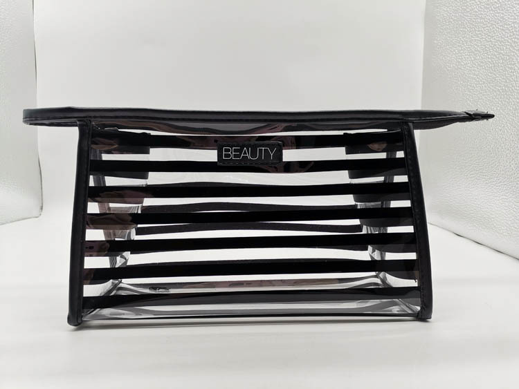 ����ӡˢ����PVC��ױ��ԡ�����ɷ�ˮPVC��������͸��PVC��ױ��