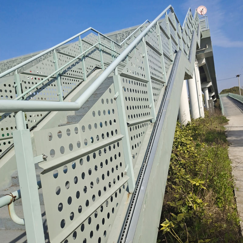 楼梯镂空护栏