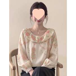 2026超火减龄米白色蕾丝花边国风印花上衣女春设计感漂亮小衫