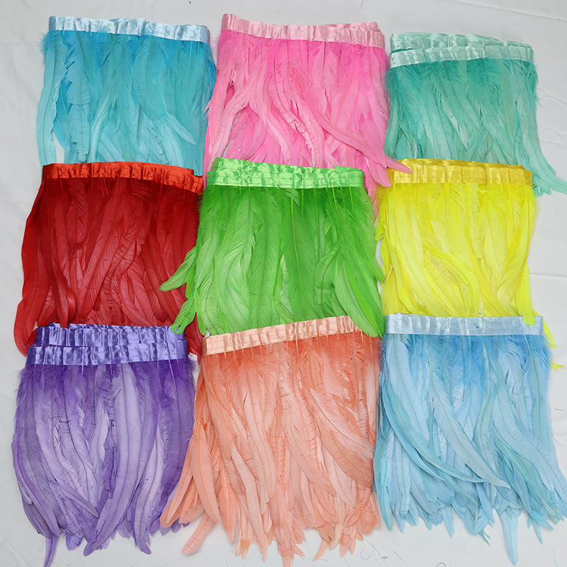 Spot 30-35cm cola de gallo plumas borde de tela pasarela de moda escenario accesorios de vestuario cinturón de tela de color