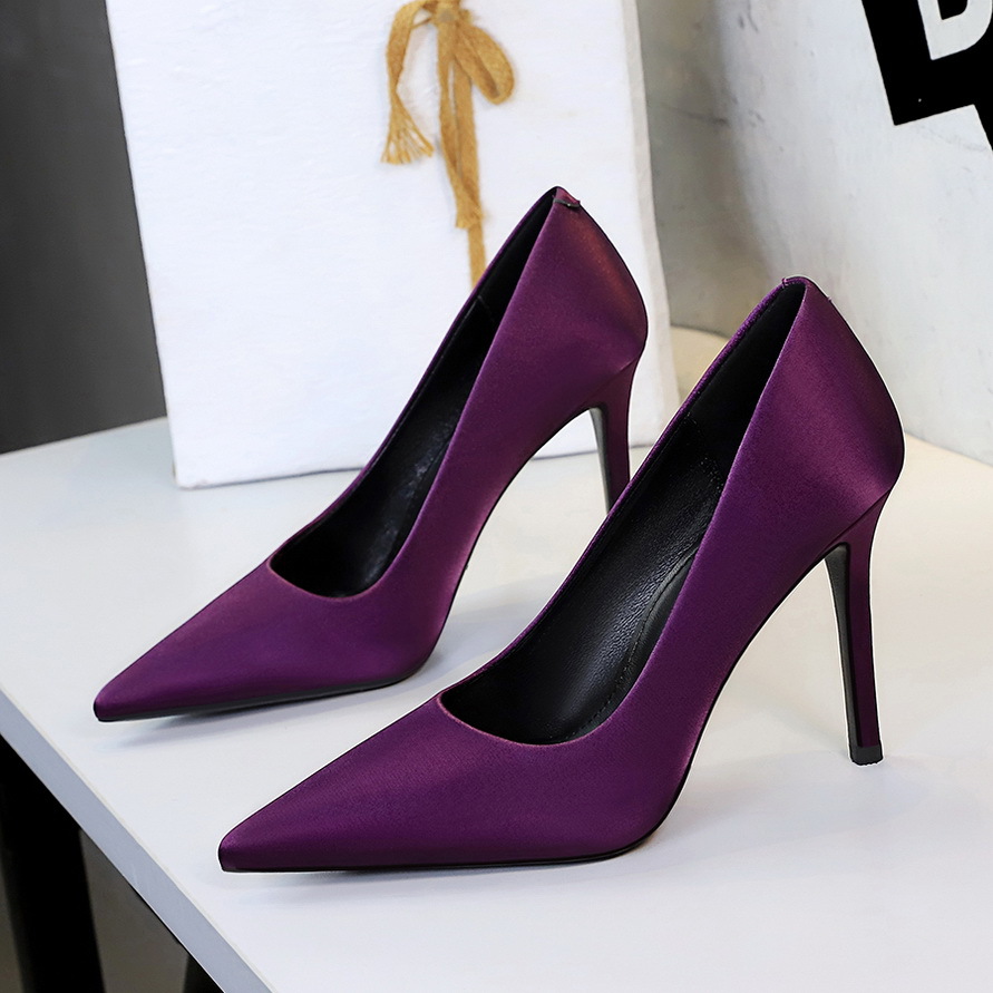 Women's Satin Stiletto Heel Pumps Pointed Toe Slip-on Banquet_voghion.com