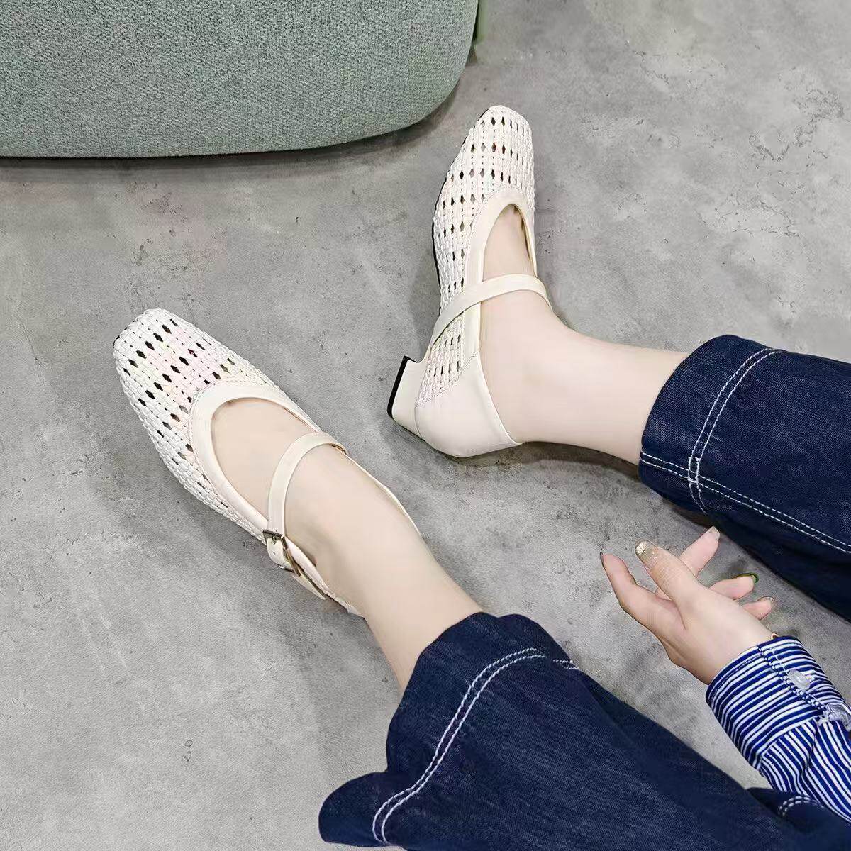 Sandal nữ da thật mũi vuông dệt rỗng gót thô thấp 4 cm — màu be chi tiết 4