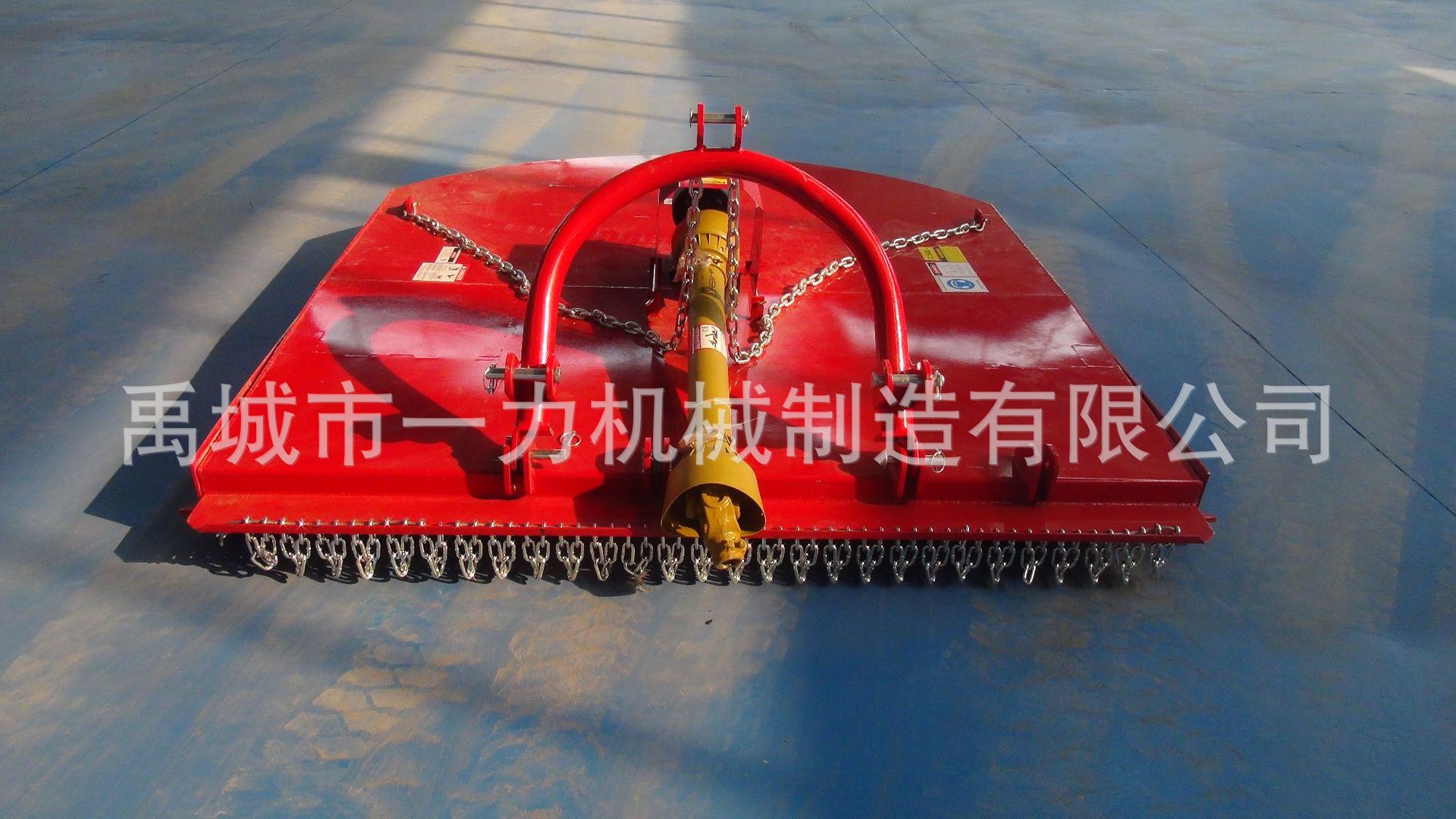 果园甩刀式割草机 农用草地打草机 四轮拖拉机带1.5米收割机