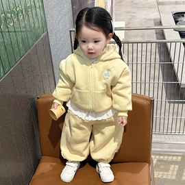 童羽绒服;童套装;普通外套