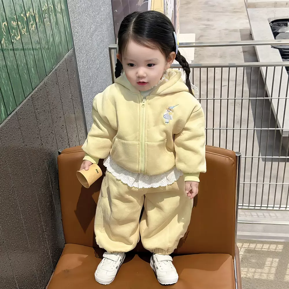 儿童加绒童套装2025秋冬新品卡通小兔子耳朵一体绒童套装DT257027