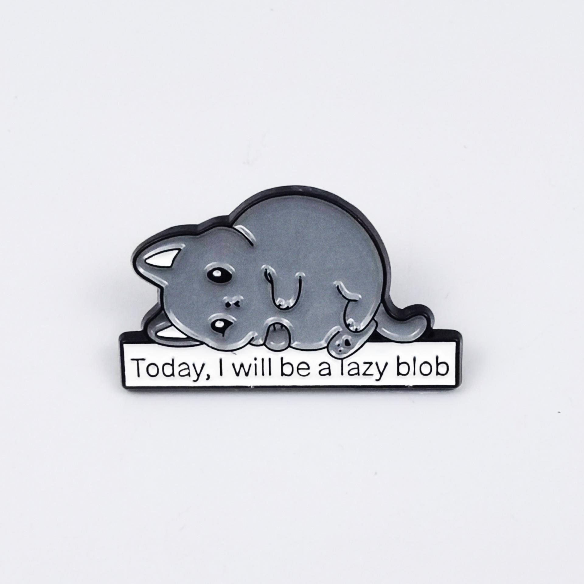 Broches creativos con letras inglesas de dibujos animados, insignias metálicas con forma de animales y accesorios decorativos personalizados para mochilas.