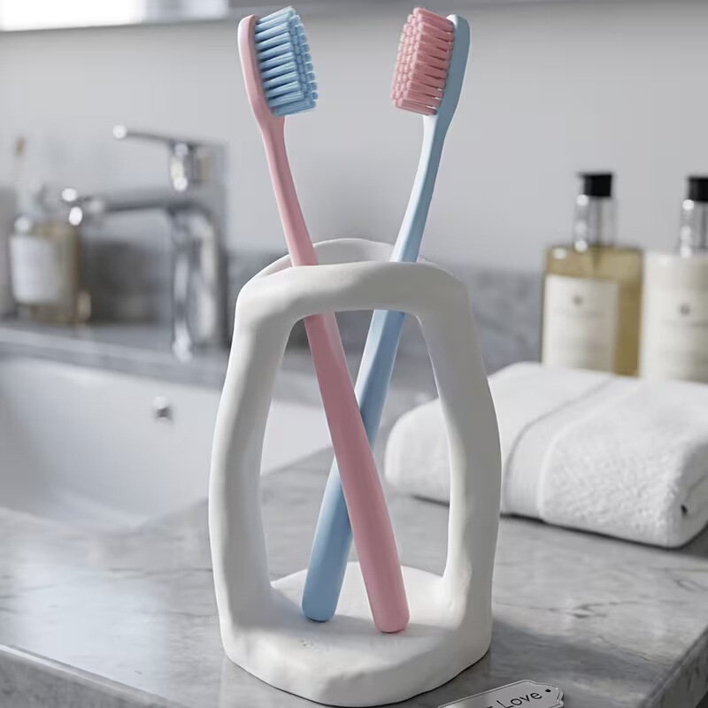 Nordic Style Pure White Toothbrush Holder, Simple Household Toiletry Storage Holder, Bedroom Home Decoration Ornament, Creative Gift