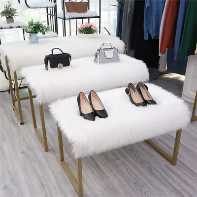 Audio Display Cabinet, Wool Mat, Makeup: Wool pad