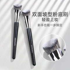 滄州新款雙斜面坡型粉底刷超輕薄無痕遮瑕易上妝不吃粉美妝工具