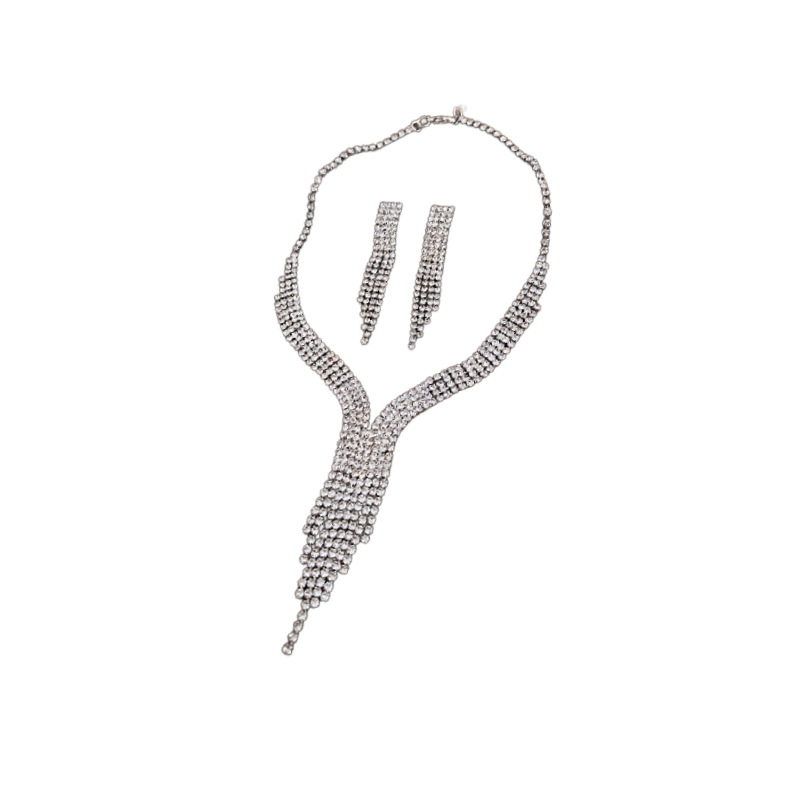 Borla de gota de agua incrustada en diamantes de dos piezas europea y americana exagerada luz lujo elegante cadena de clavícula collar de alto grado fabricante de joyas femeninas