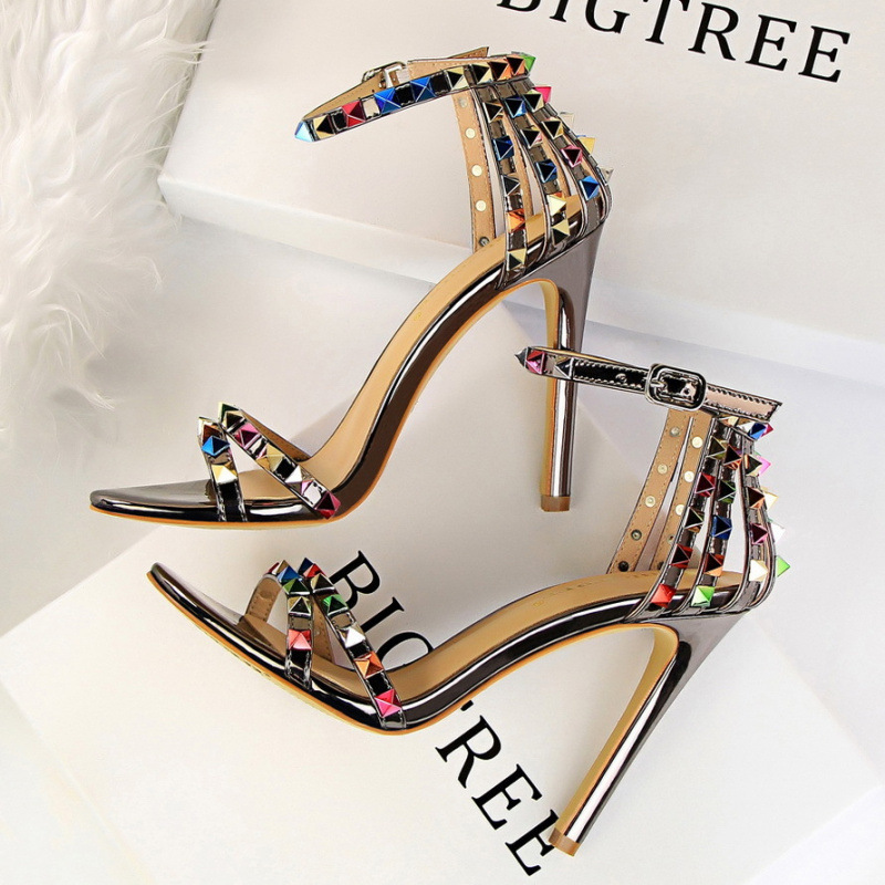 European and American Roman Style Women's Shoes 2024 New Stiletto Super High Heel Open Toe One-Line Hollow Colorful Rivet Sandals