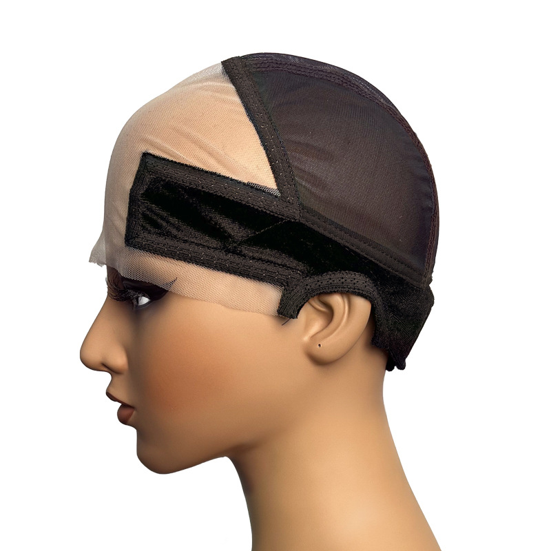 넓어진 레이스가 있는 다크 브라운 귀파기 메쉬 모자