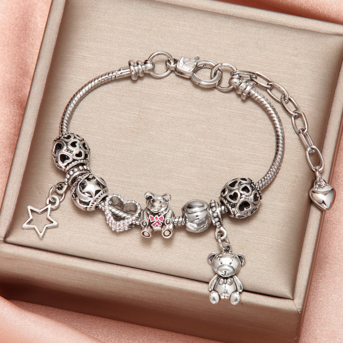 Cross-border Bestseller In Europe And America: Pan's Bear Bracelet, Personalized Pendant Jewelry, DIY Handmade Glass_voghion.com