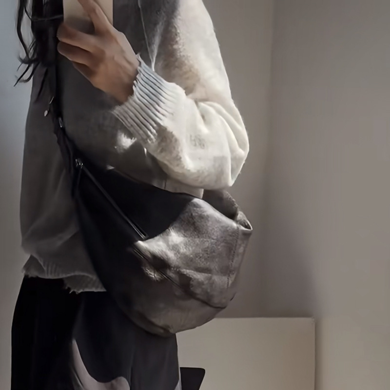 网红同款复古慵懒松弛感老钱风磨砂麂皮单肩腋下女包2025秋冬新款|undefined