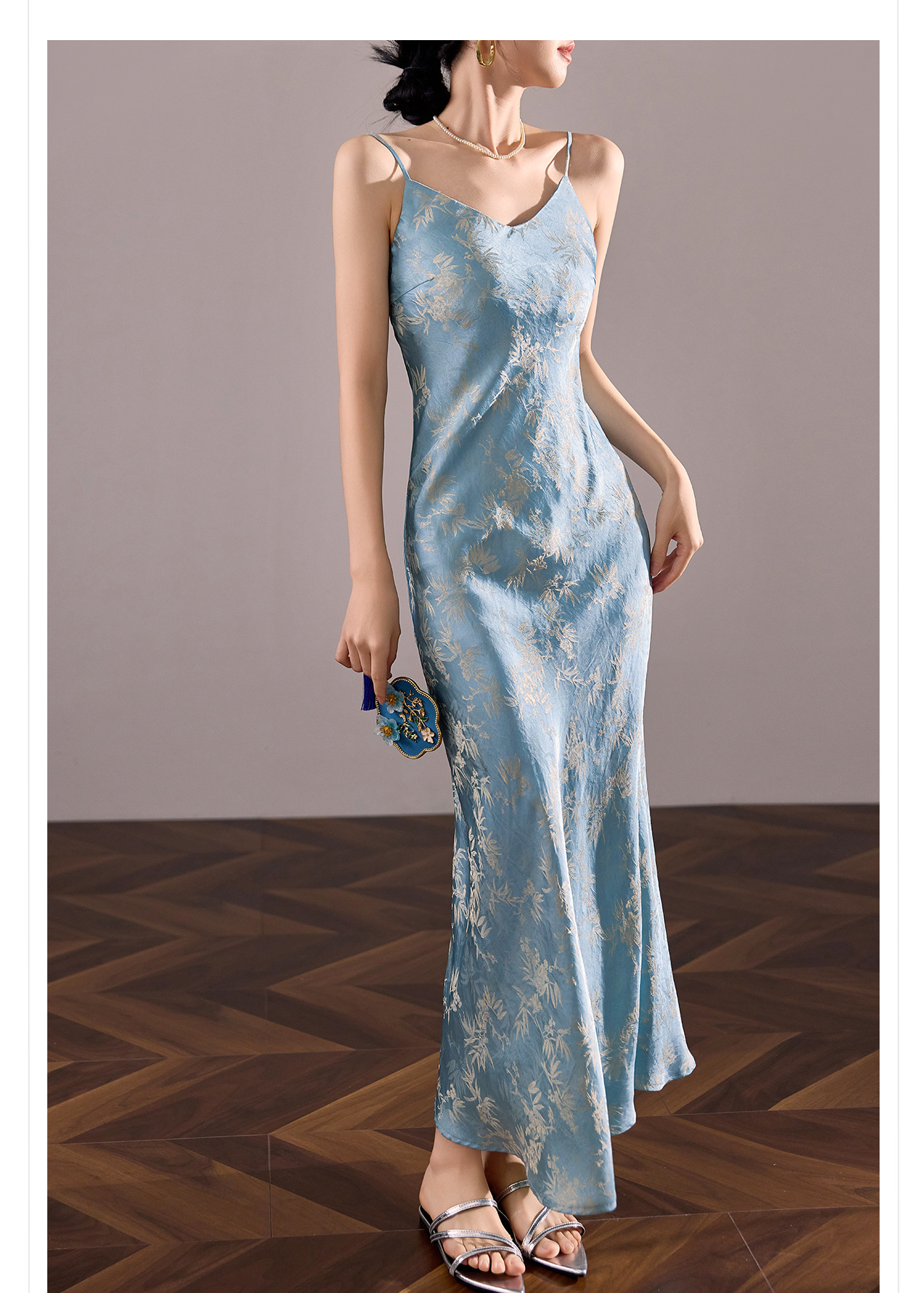 Váy maxi cạp cao vải rayon họa tiết lá tre xanh mùa hè, dáng suông tôn dáng ZX M4081 — Màu xanh nước hồ chi tiết 4