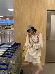 休闲套装宽松白色长袖T恤条纹披肩上衣女夏季高腰半身裤裙三件套