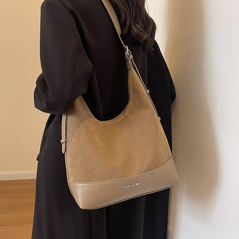 大容量バッグ女性秋冬百合2023新型レトロシングル肩斜め掛けバケツバッグ女性通勤バッグ|undefined