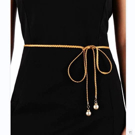 腰带;腰链;腰封