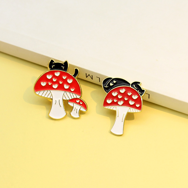Mushroom Pattern Unisex Gender Enamel Design Cartoon Style Style Cartoon Style Pin Mushroom Alloy Enamel Unisex Brooches