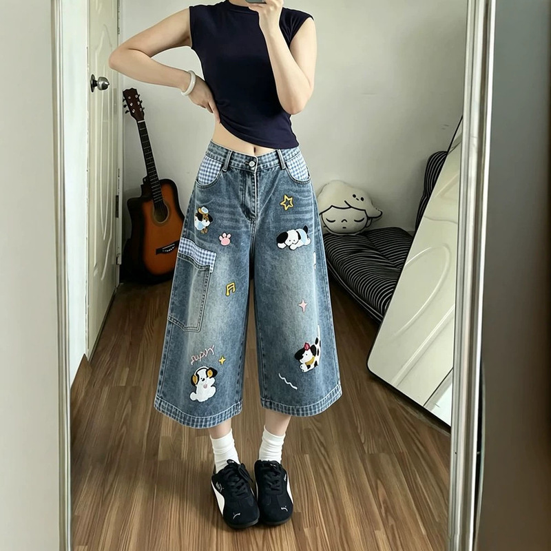 Trendy Carp-Themed Embroidered High-Waisted Loose Plaid Patchwork Wide-Leg Casual Cropped Jeans for Women Trendy Carp-Themed Embroidered High-Waisted Loose Plaid Patchwork Wide-Leg Casual Cropped Jeans for Women